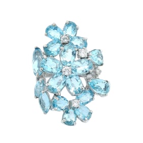 18kt Gold Cocktail Ring with Aquamarines and Diamonds