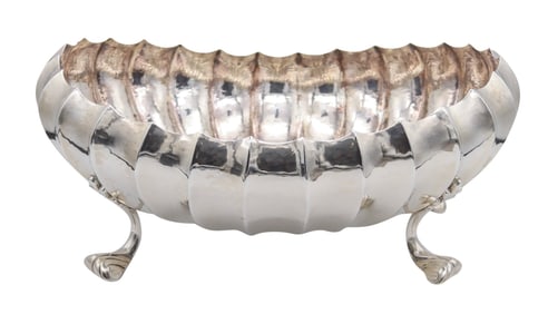 MARIO BUCCELLATI 1960 Scalloped Center Ovoid Vase In Solid .925 Sterling Silver
