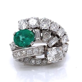 Art Deco Platinum Emerald & Diamond Ring
