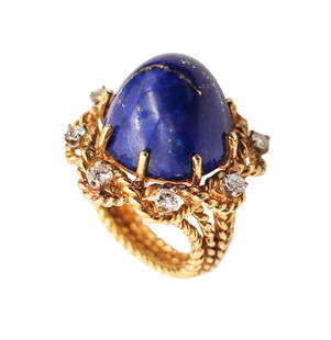 RETRO MODERN 1960 Cocktail Ring In 18Kt Yellow Gold With Lapis And Diamonds: This a beautiful cocktail ring, created in Italy, back in the 1960. The ring has been designed with retro-modernist patterns and created with multiples twisted wires made up in solid yellow gold of 18