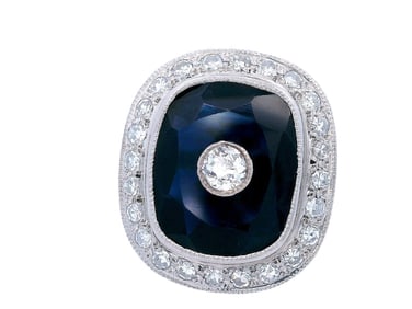 Cocktail Ring in Platinum with Sapphire and Diamonds