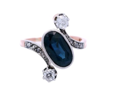 Edwardian 18kt gold and Platinum Ring with Sapphire and Diamonds