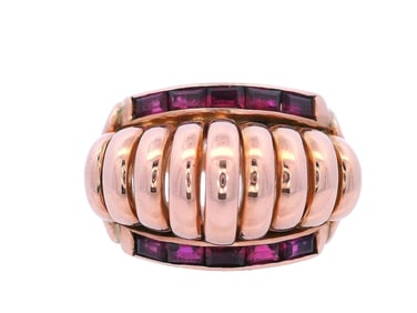 Retro 18kt rose Gold Ring with Rubies