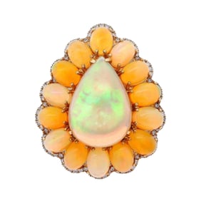 Contemporary Cocktail Ring in 18kt Gold with Opal and Diamonds