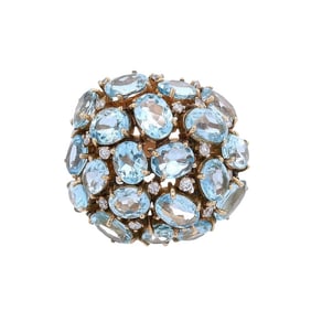 18kt yellow Gold Cocktail Ring with Aquamarines and Diamonds