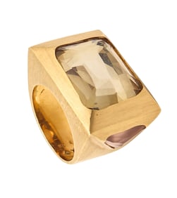 H. STERN By Diane Von Furstenberg Sculptural Cocktail Ring In 18Kt Gold & Quartz