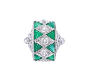 Art Deco style Platinum Ring with Diamonds and Emeralds