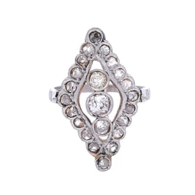 Antique 18kt Gold and Platinum Ring with Diamonds