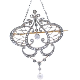 Delicate Art Nouveau Pendant Brooch in 18kt Gold and Platinum with Diamonds