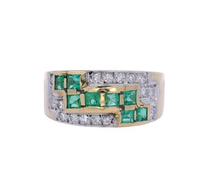 18kt Gold Ring with Diamonds and Emeralds