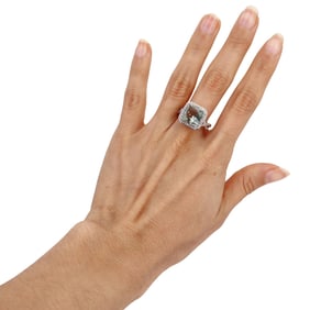 14kt white Gold Ring with Green Quartz and Diamonds