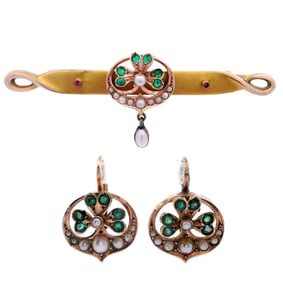Victorian Set of Brooch and Earrings in 14kt Gold with Pearls and gemstones