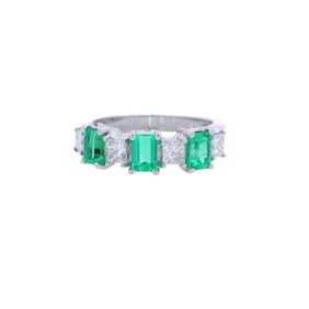 18kt white Gold Band Ring with 2.05 CTW in Diamonds and Emeralds
