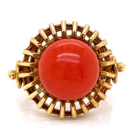1960’s 18K Yellow Gold Coral Ring