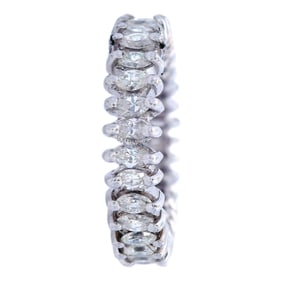 Vintage 2.60 Cts Marquise Diamonds Platinum Eternity Ring