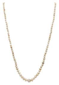 French Edwardian Natural Pearls Necklace In 18Kt Gold with Diamonds and Ruby