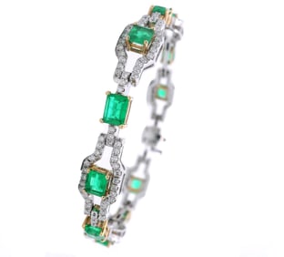 18kt two tones Bracelet with 7.06 CTW in Emeralds and Diamonds