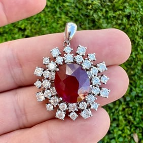 18K White Gold Ruby & Diamond Pendant