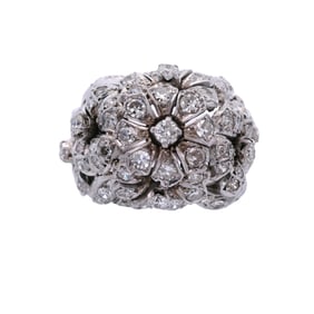 1930 Art Deco Platinum flower Ring with Diamonds