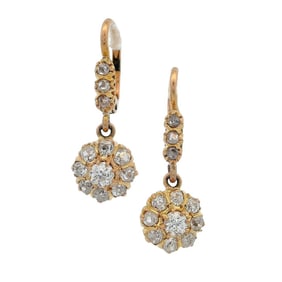 Antique Drop Earrings in 18kt Gold with Diamonds