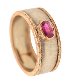 BUCCELLATI 1970 Milano Band Ring In Two Tones Of 18Kt Gold With Vivid Red Ruby