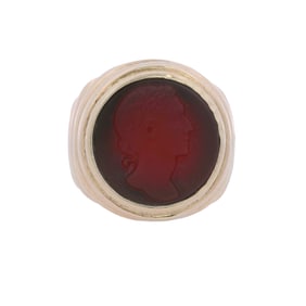 Vintage 18kt yellow Gold Ring with Carnelian Intaglio Tiberius