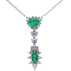 18kt white Gold Necklace with 3.25 CTW in Diamonds and Emeralds