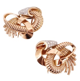 1940s Retro 18kt yellow  Gold Doble Clip with Diamonds