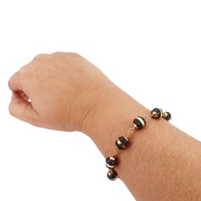 Antique Portuguese Pique Bracelet in 18kt yellow Gold