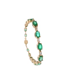 18kt yellow Gold Bracelet with 9.05 CTW in Emeralds & Diamonds