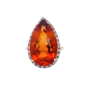 18kt yellow Gold Cocktail Ring with Orange Topaz and Diamonds