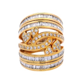 Wide 18kt yellow Gold ring with 2.10 Cts in Diamonds