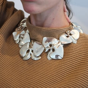 ANGELA CUMMINGS 1984 Rare Orchids Necklace In .925 Sterling silver
