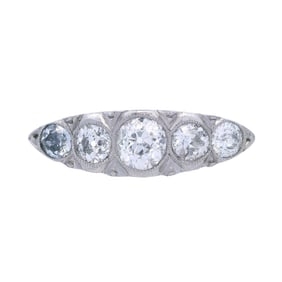 Antique 5 stones 14kt white Gold Ring with 1.05 Cts in Diamonds