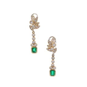 Mid-centurt 18kt yellow Gold Earrings with Colombian Emeralds & Diamonds
