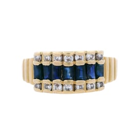 Retro 18kt yellow Gold fluted Ring with Sapphires & Diamonds
