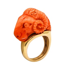 RAM RING 1970 Zodiacal Italian Sardinian Carved Coral Ram Ring In 18Kt Yellow Gold