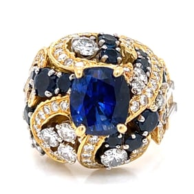 Mid century 18K Yellow Gold GIA Certified Royal Blue Ceylon Sapphire & Diamond Ring