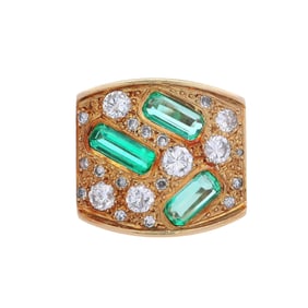 Mid-century 18kt yellow Gold Ring with Emeralds & Diamonds
