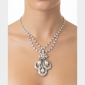 Art Deco Platinum Necklace with GIA Certified Natural Pearl & 33.30 Cts in Diamonds