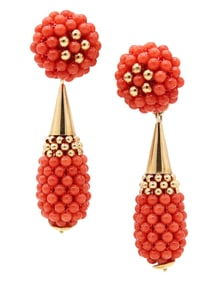 NEAPOLITAN Vintage Vivid Red Coral Dangle-Drops Earrings In 18Kt Yellow Gold