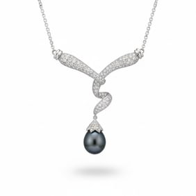 18K White Gold South Sea Pearl & Diamond Necklace
