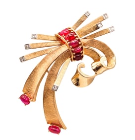 MAUBOUSSIN 1938 Trabert & Hoeffer Pendant-Brooch 18Kt Gold & Burmese Rubies