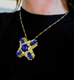 ALDO CIPULLO 1970 Maltese Pendant Brooch In 18Kt Gold With Diamonds & Lapis Lazuli