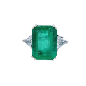 18kt white Gold Ring with 6.50 Cts Emerald & Diamonds GIA CERTIF.