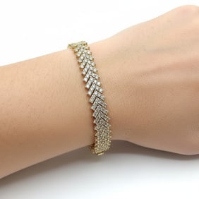 14K Yellow Gold Bracelet with 7.60 Cts in Diamonds