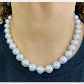 18K White Gold South Sea Pearl & Diamond Necklace