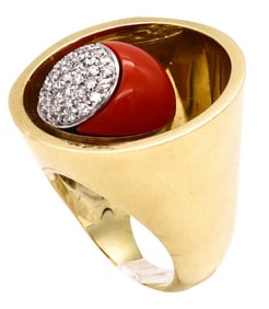 Spatialism 1970 Artistic Sculptural Yin Yang Ring In 18Kt Gold With 1.55 Cts In Diamonds And Coral