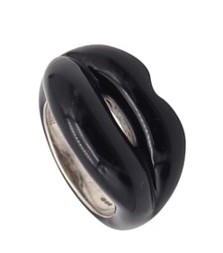 SOLANGE AZAGURY-PARTRIDGE Black Enamel Hot Lips Ring In .925 Sterling Silver