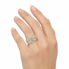 18K Yellow Gold 4.20 Ct Diamond Ring